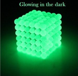 5mm Buckyballs vert fluorescent